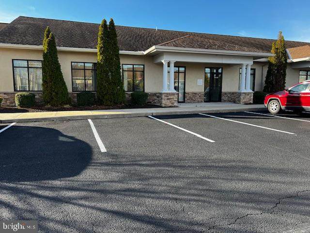 545 Beckett Road - Photo 1