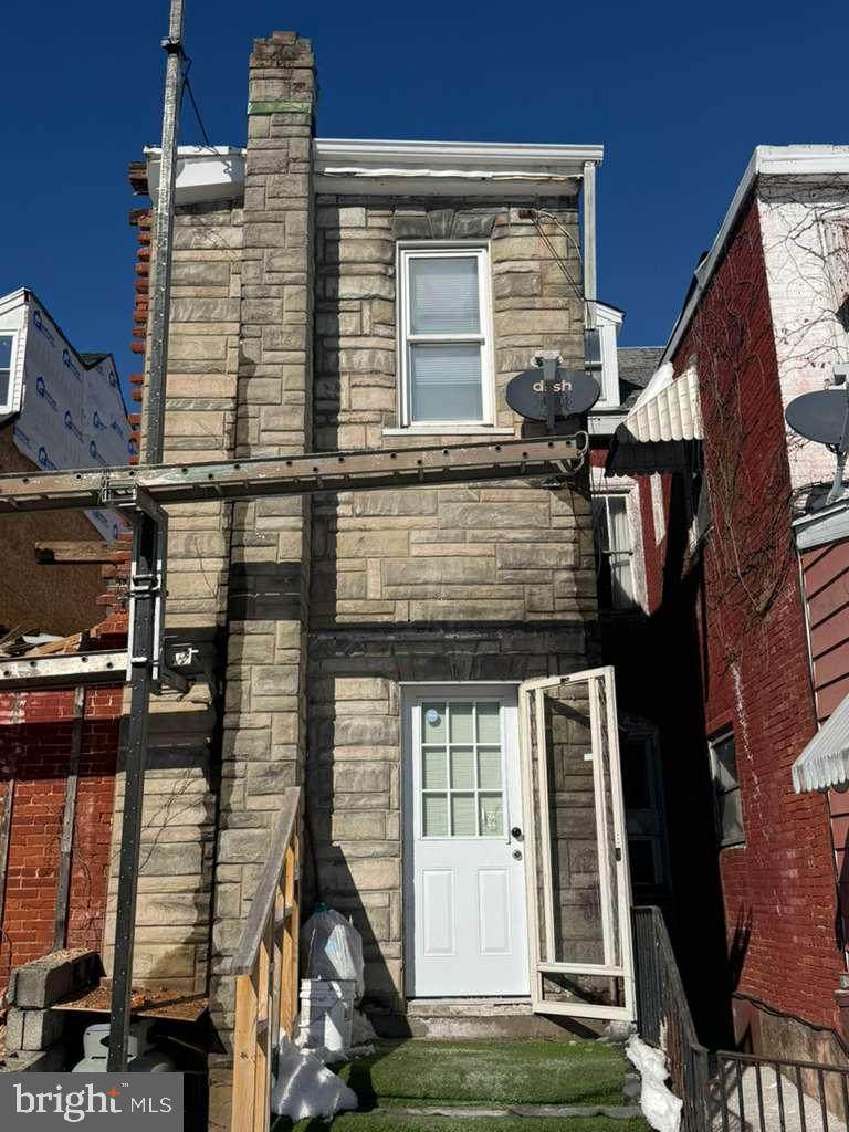23 Ogden Street - Photo 1