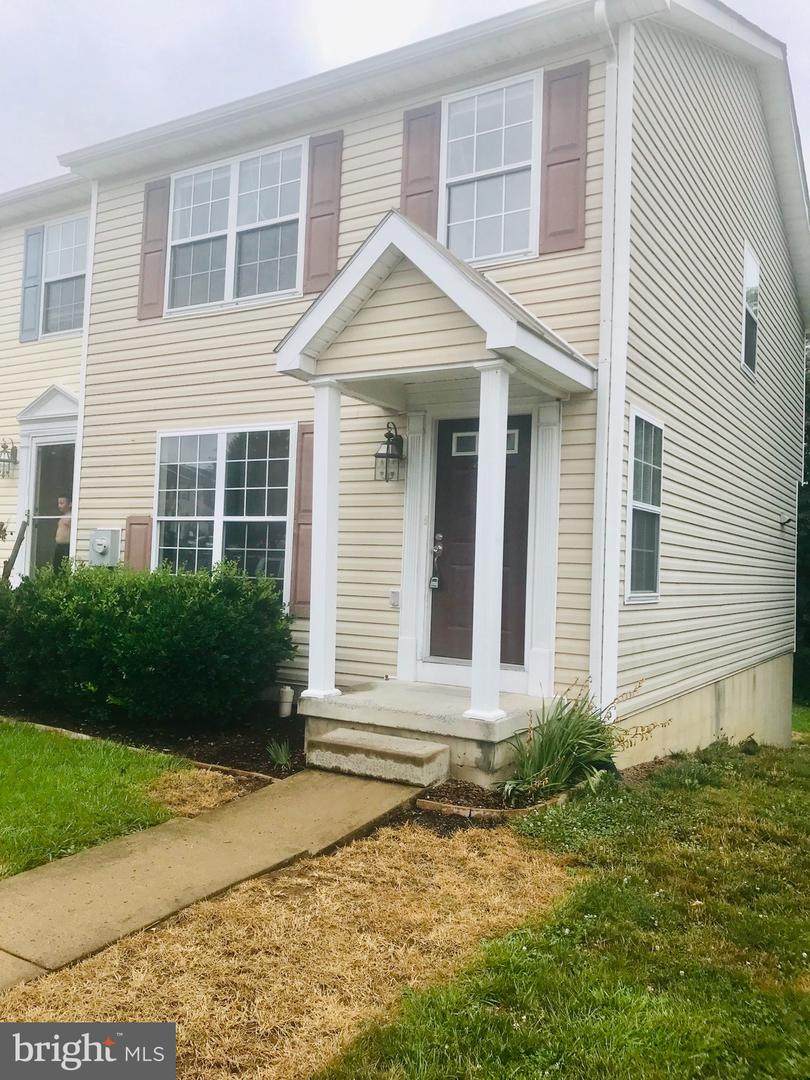 209 Copperfield Lane - Photo 1