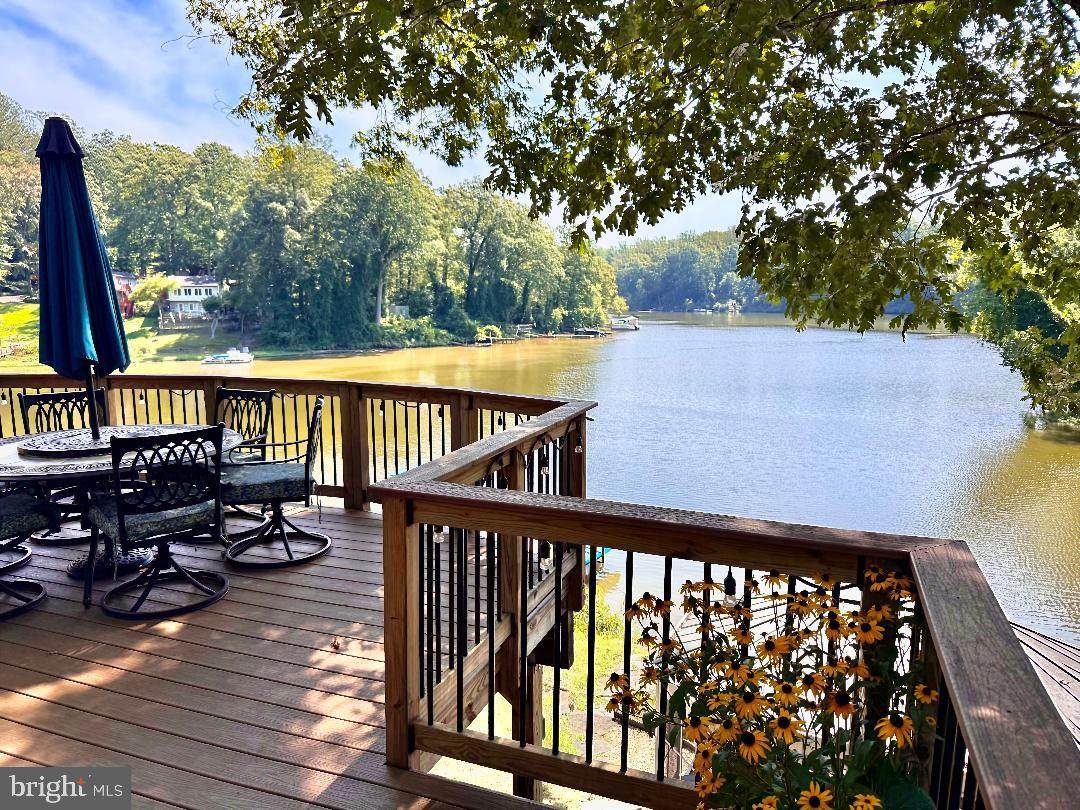 8389 Highview Street - Photo 1