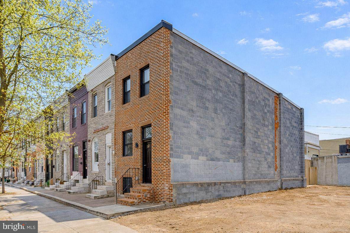 711 Patterson Park Avenue - Photo 1