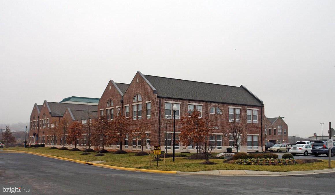 21165 Whitfield Place - Photo 1