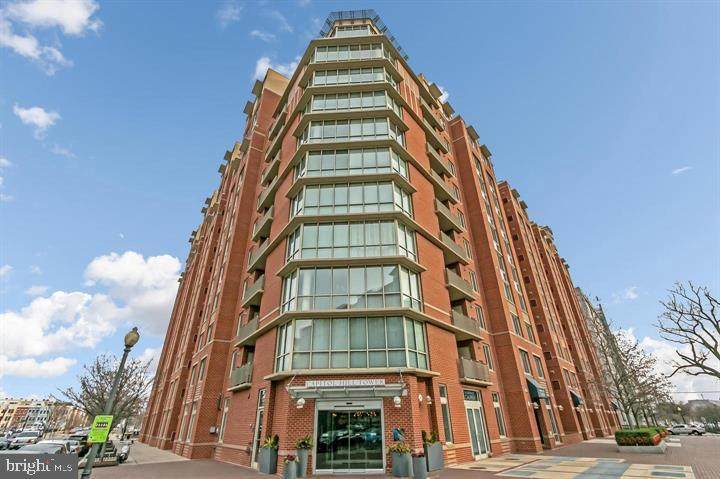 1000 New Jersey Avenue - Photo 1