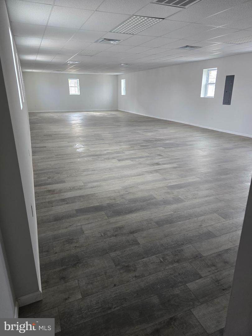1401 Chester Pike - Photo 1