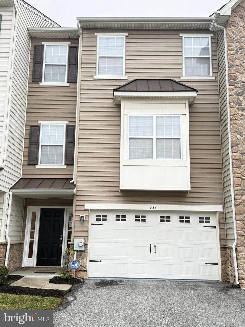 434 Jacobsen Drive - Photo 1