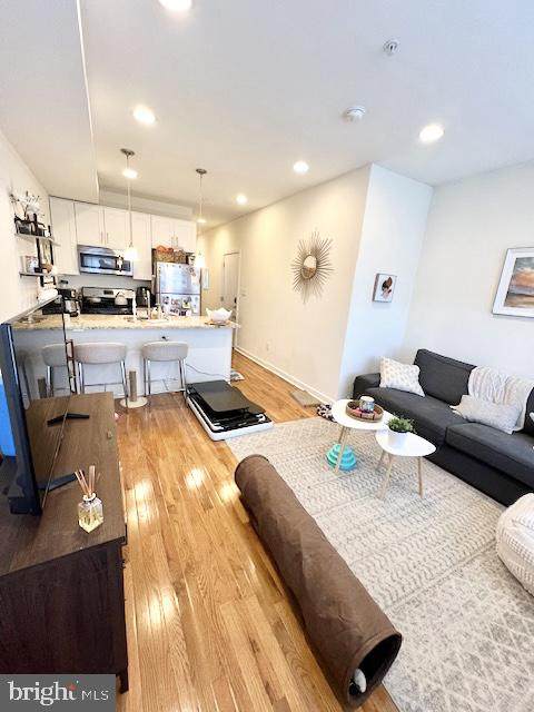 806 19TH Street - Photo 1