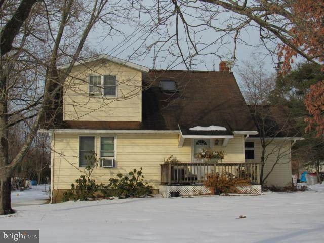1734 Almond Road - Photo 1