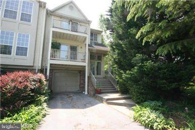 15640 Montview Drive - Photo 1