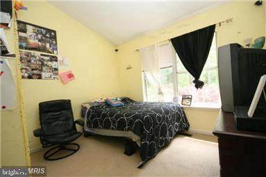 https://bt-photos.global.ssl.fastly.net/brightmls/orig_boomver_1_804559375914-2.jpg