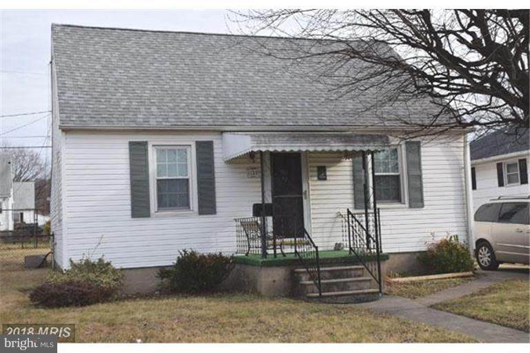 1533 Leslie - Photo 1
