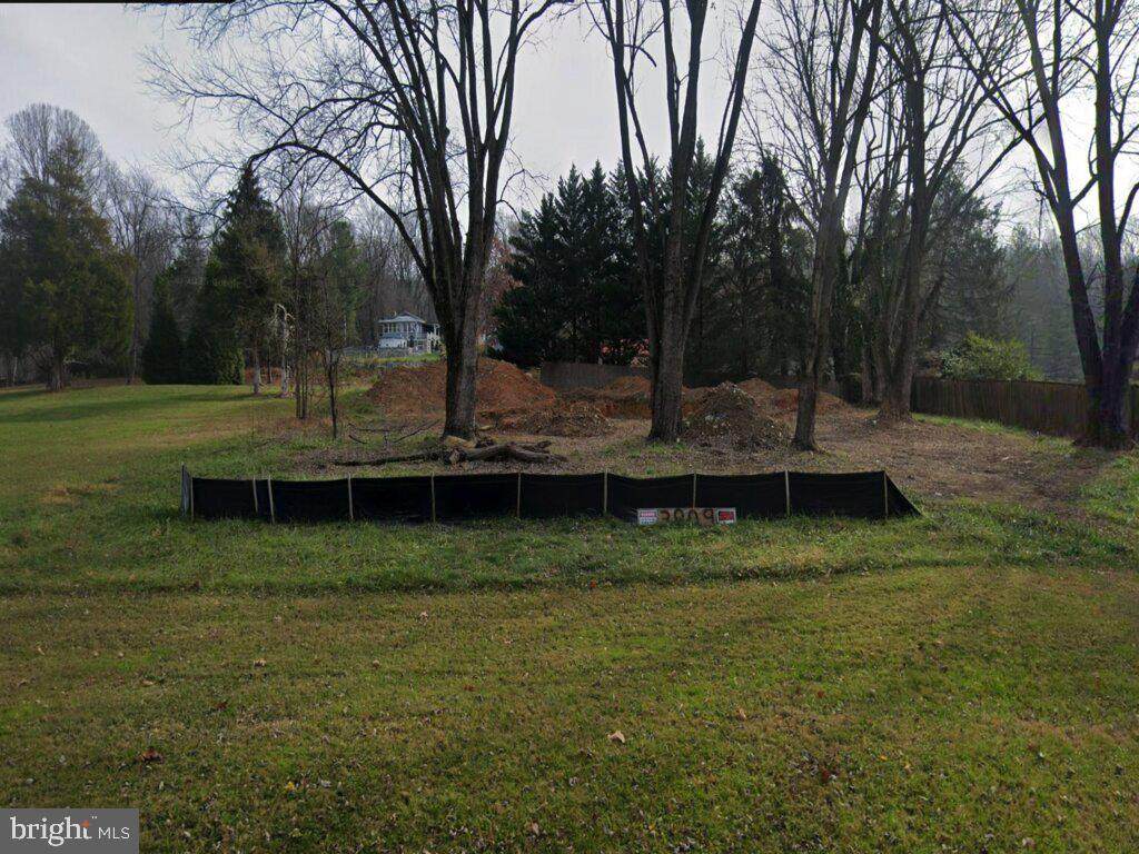 3809 Chestnut Grove Road - Photo 1