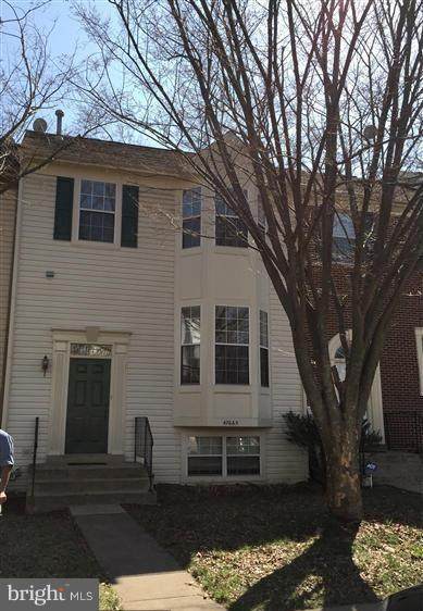 47665 Comer Square - Photo 1