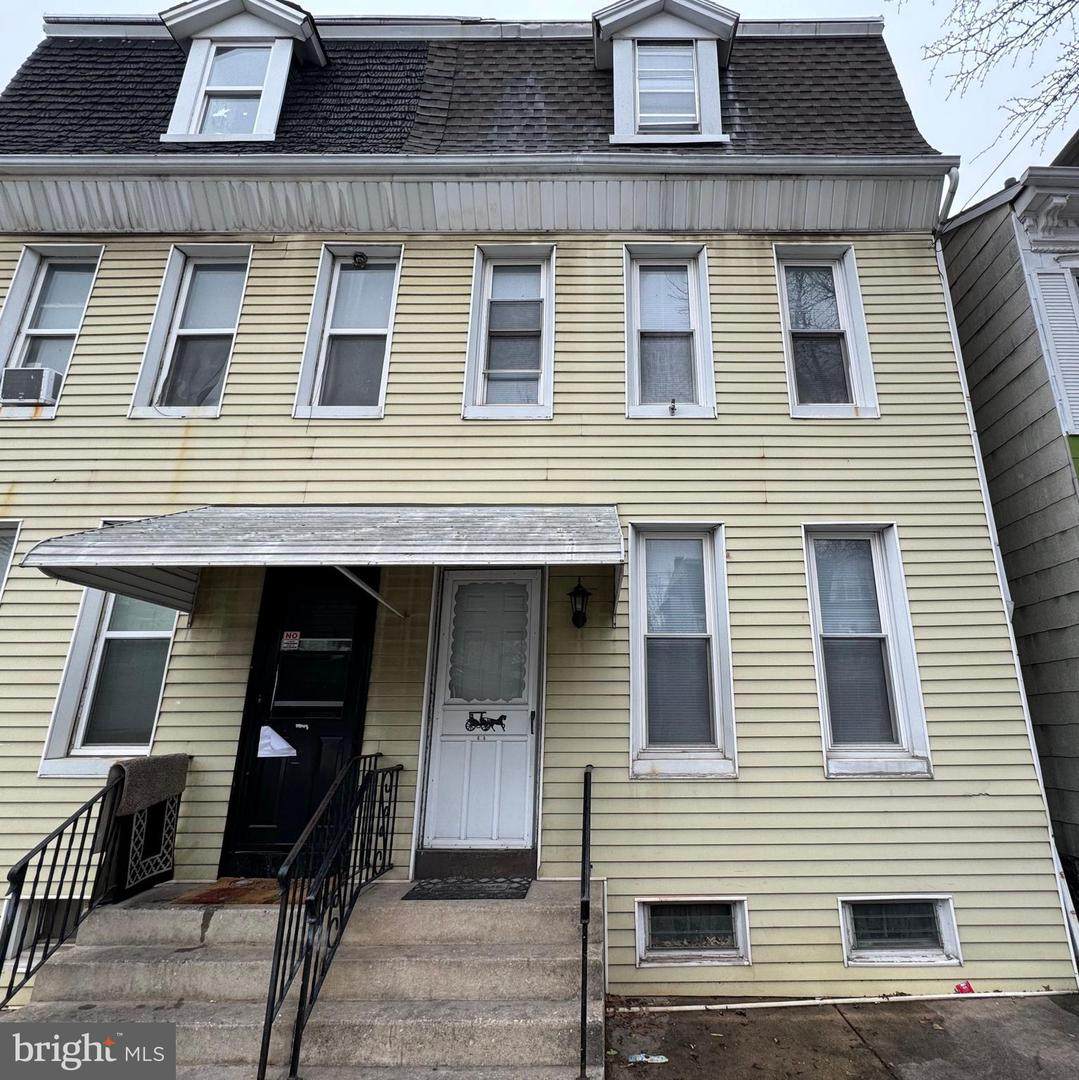 645 Philadelphia Street - Photo 1