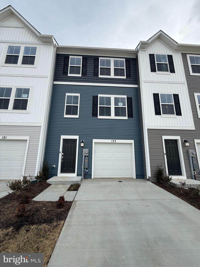 123 Kinkade Court - Photo 1