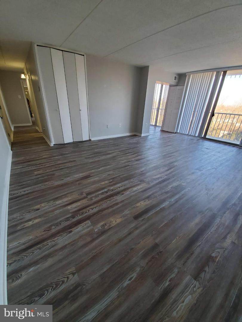 427 Playa Del Sol - Photo 1