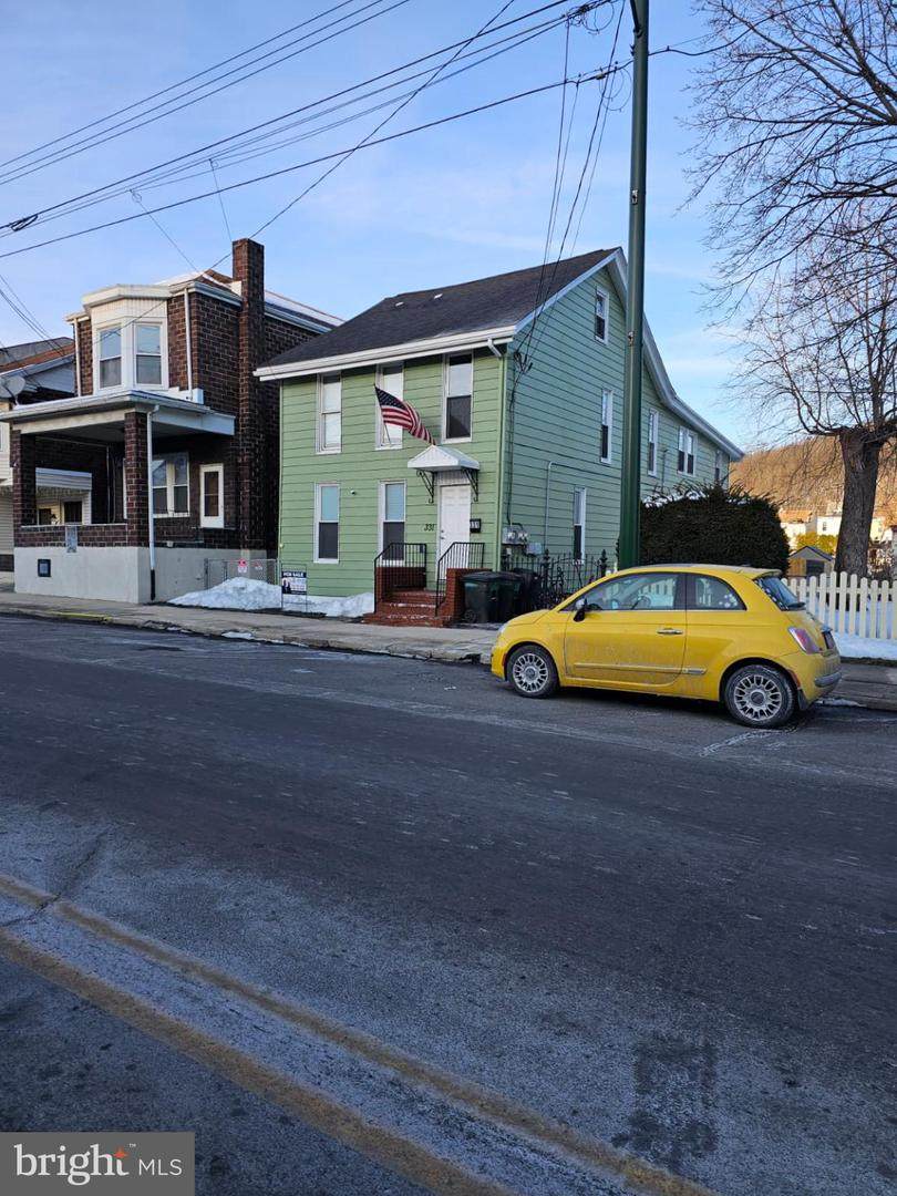 331 2ND Street - Photo 1