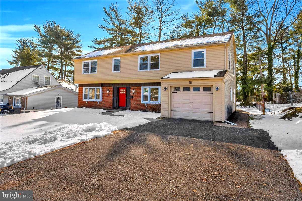 18 Hinsdale Lane - Photo 1