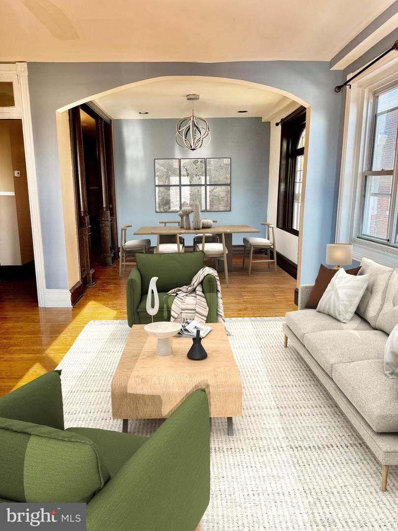 1115 Main Street - Photo 1