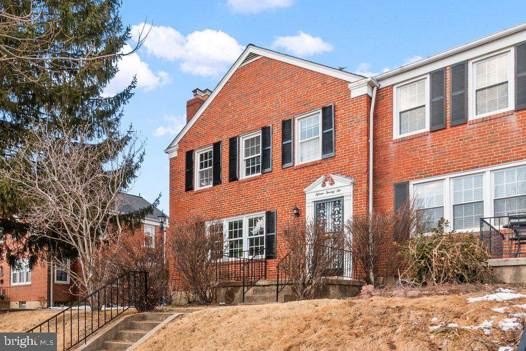 1522 Doxbury Road - Photo 1