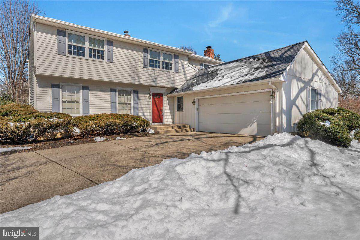 517 Perry Drive - Photo 1