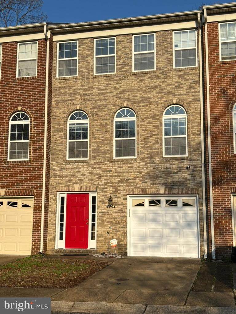 8002 Bullfinch Place - Photo 1