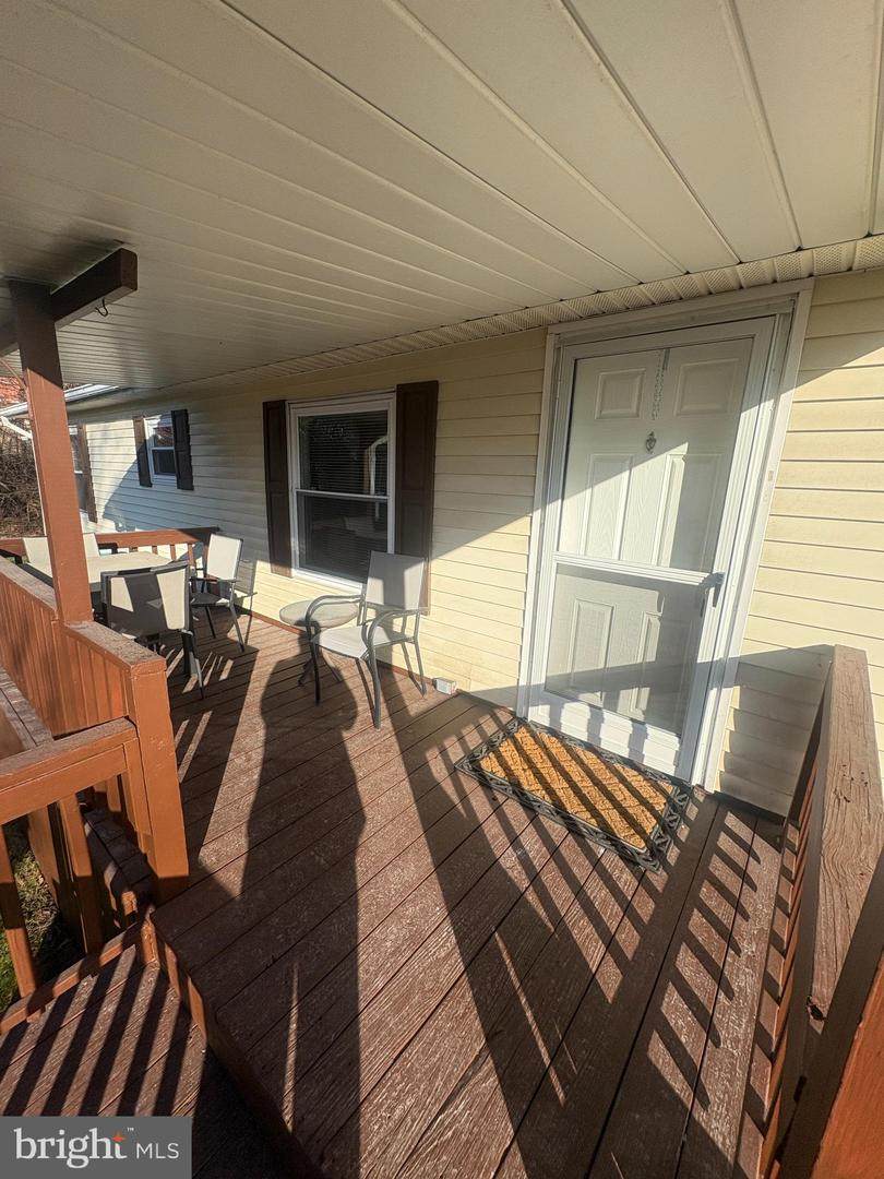 110 Greenbriar Drive - Photo 1