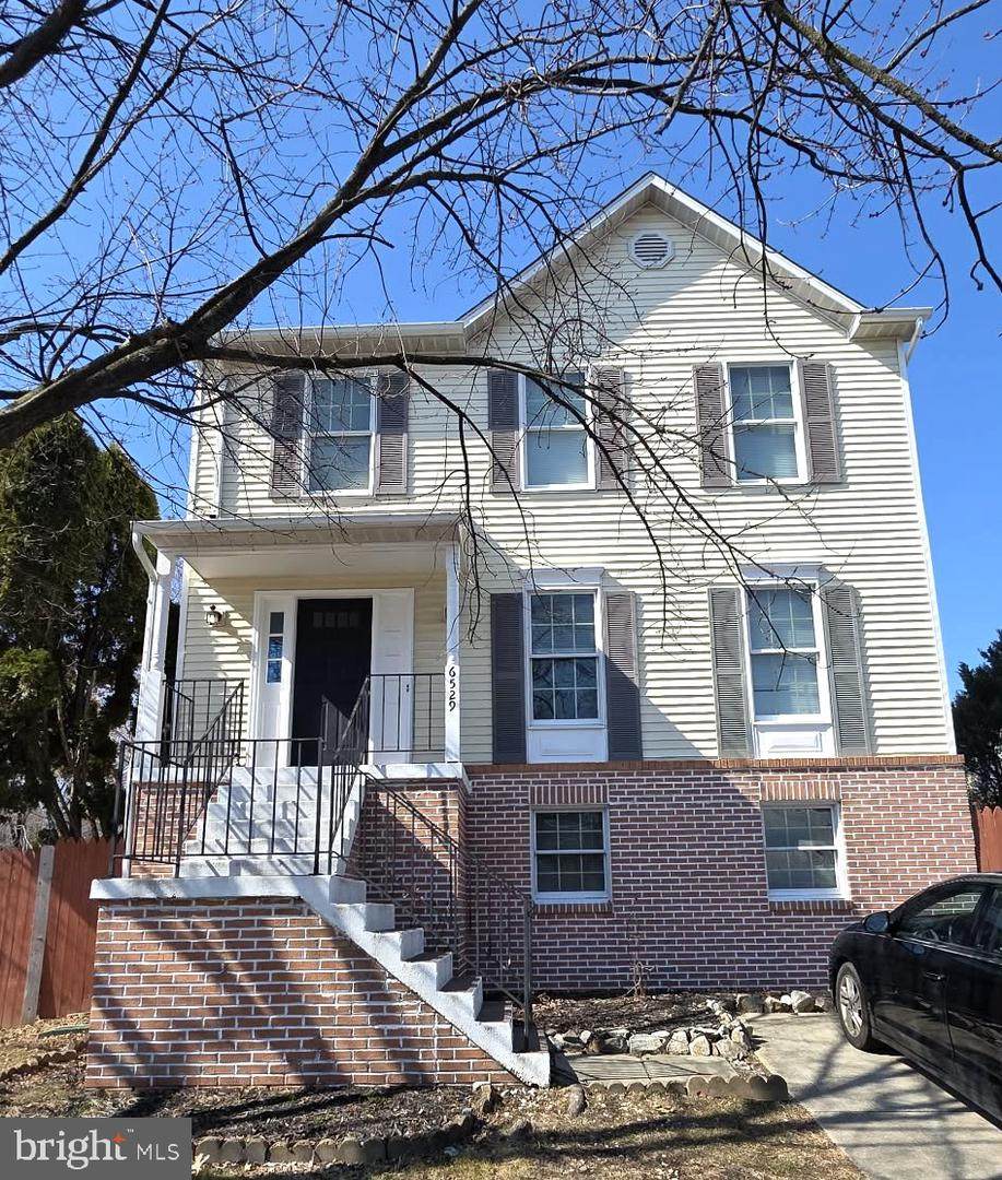6529 Huntshire Drive - Photo 1