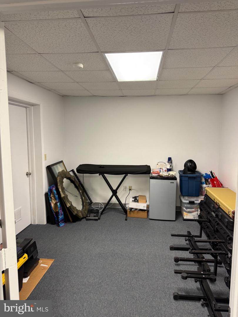 https://bt-photos.global.ssl.fastly.net/brightmls/orig_boomver_1_804613597826-2.jpg