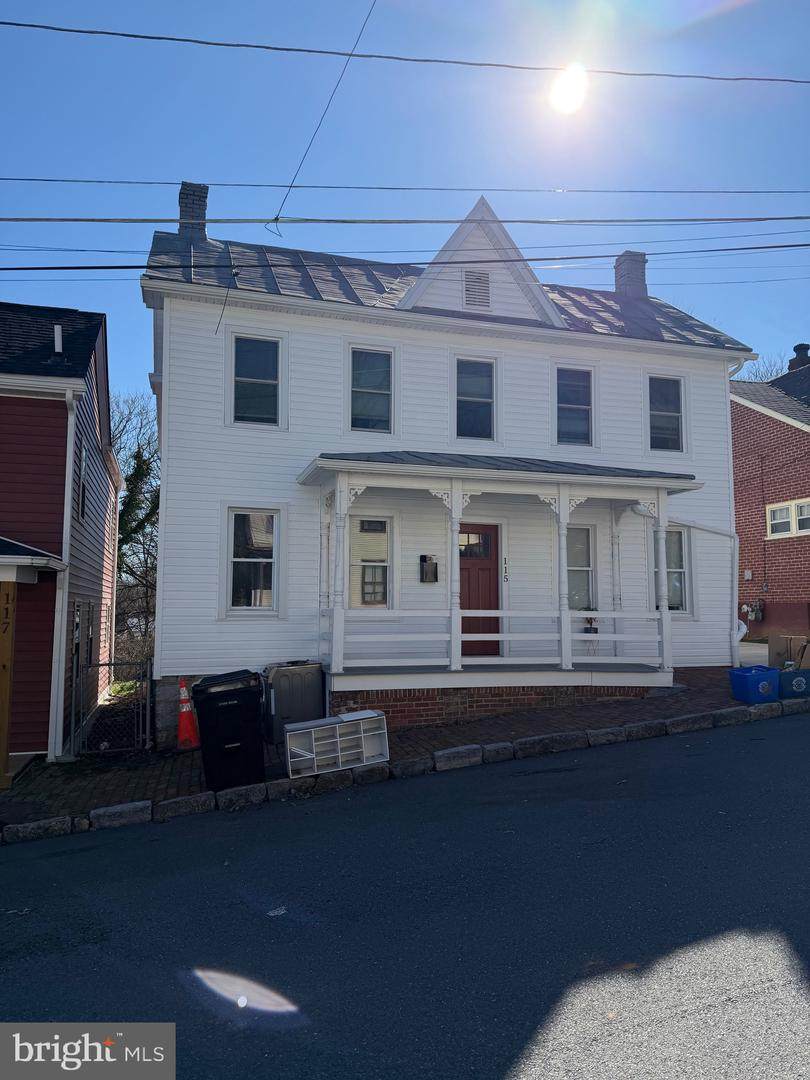 115 Monmouth Street - Photo 1