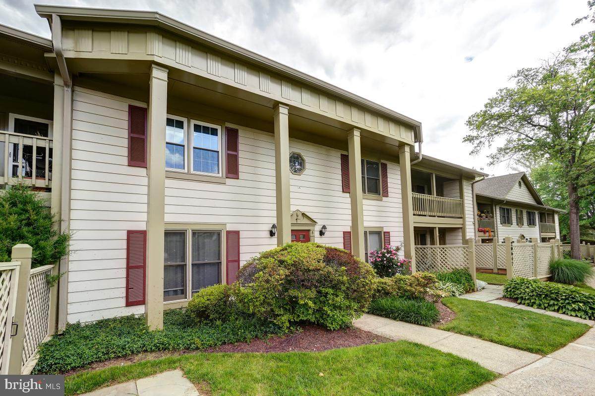20649 Shadyside Way - Photo 1