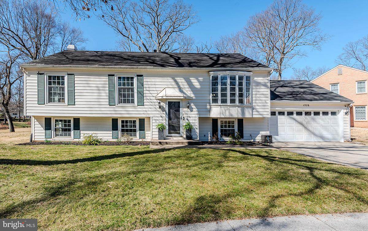 1526 Ellsworth Avenue - Photo 1