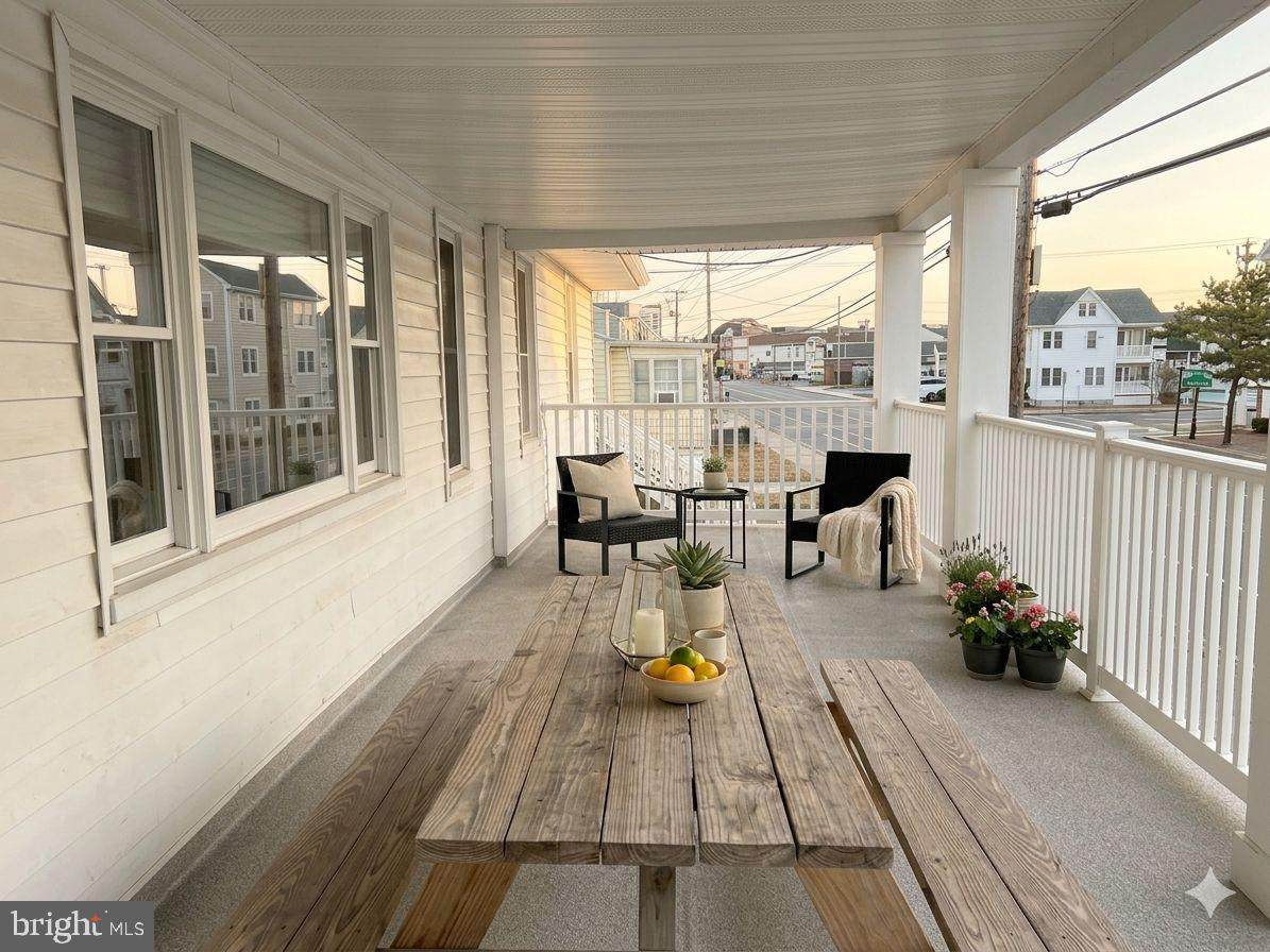 1407 Saint Louis Avenue - Photo 1