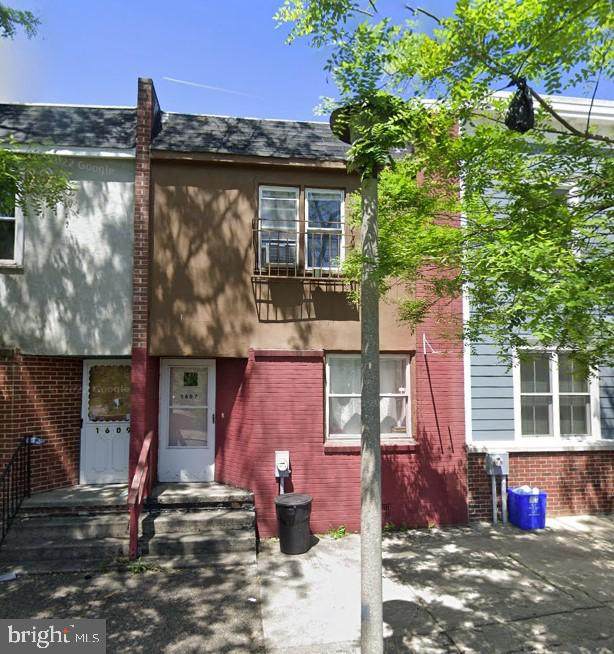 1607 Page Street - Photo 1