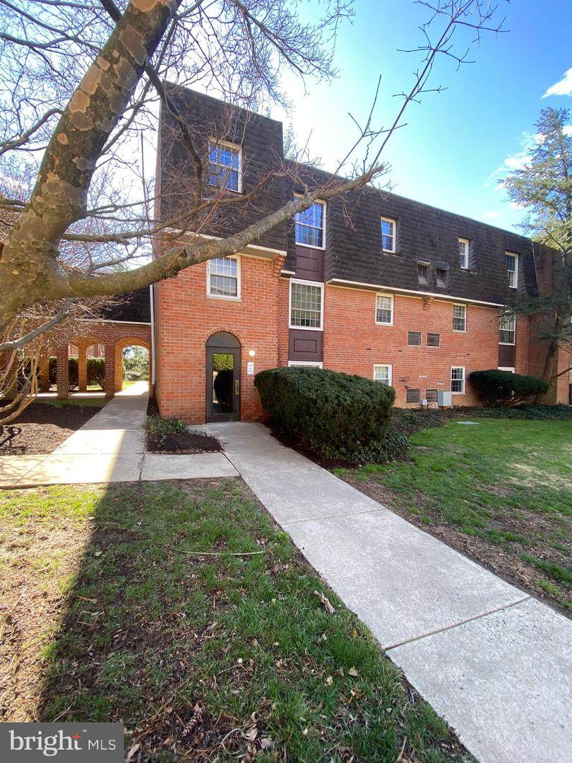 4000 Gypsy Lane - Photo 1