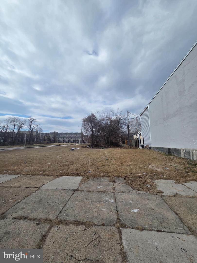 510 Laurens Street - Photo 1