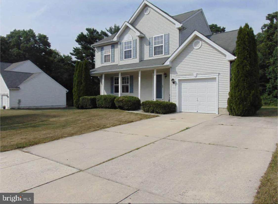 10 Churchill Drive - Photo 1