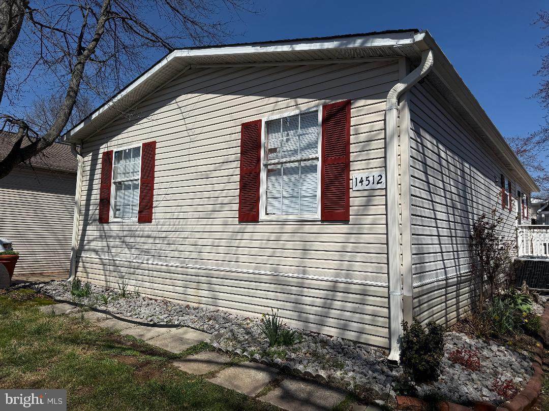 14512 Northeast Place - Photo 1