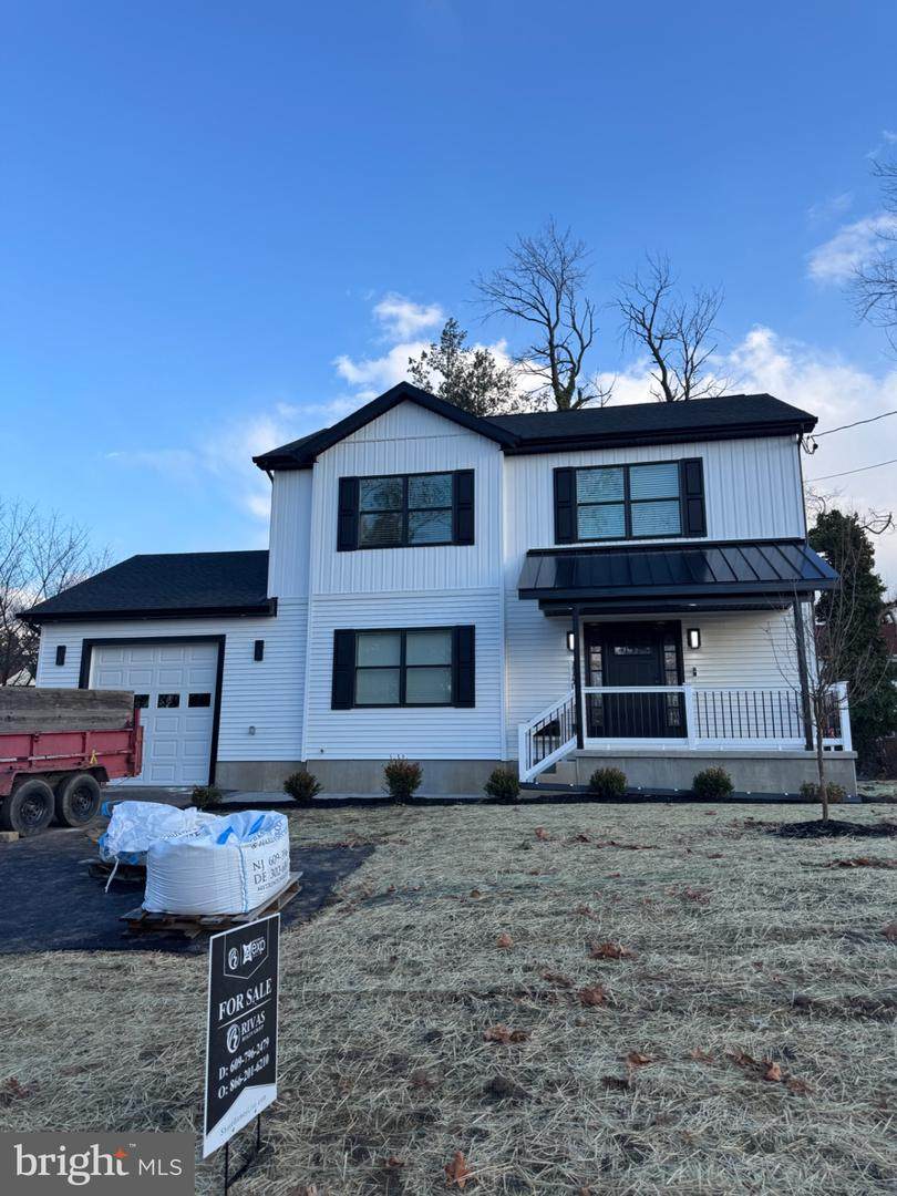 1140 Parkside Avenue - Photo 1