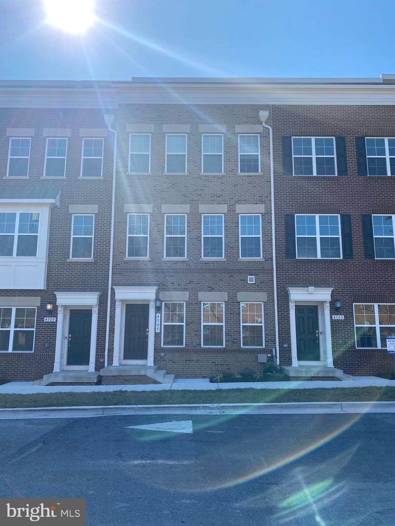 4761 Cherokee Street - Photo 1