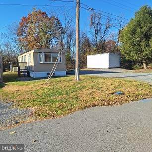 130 Treatwater Drive - Photo 1