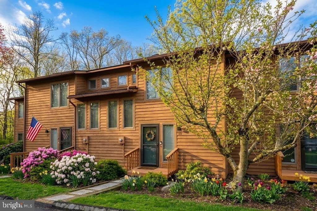13 Laurel Brook Drive - Photo 1