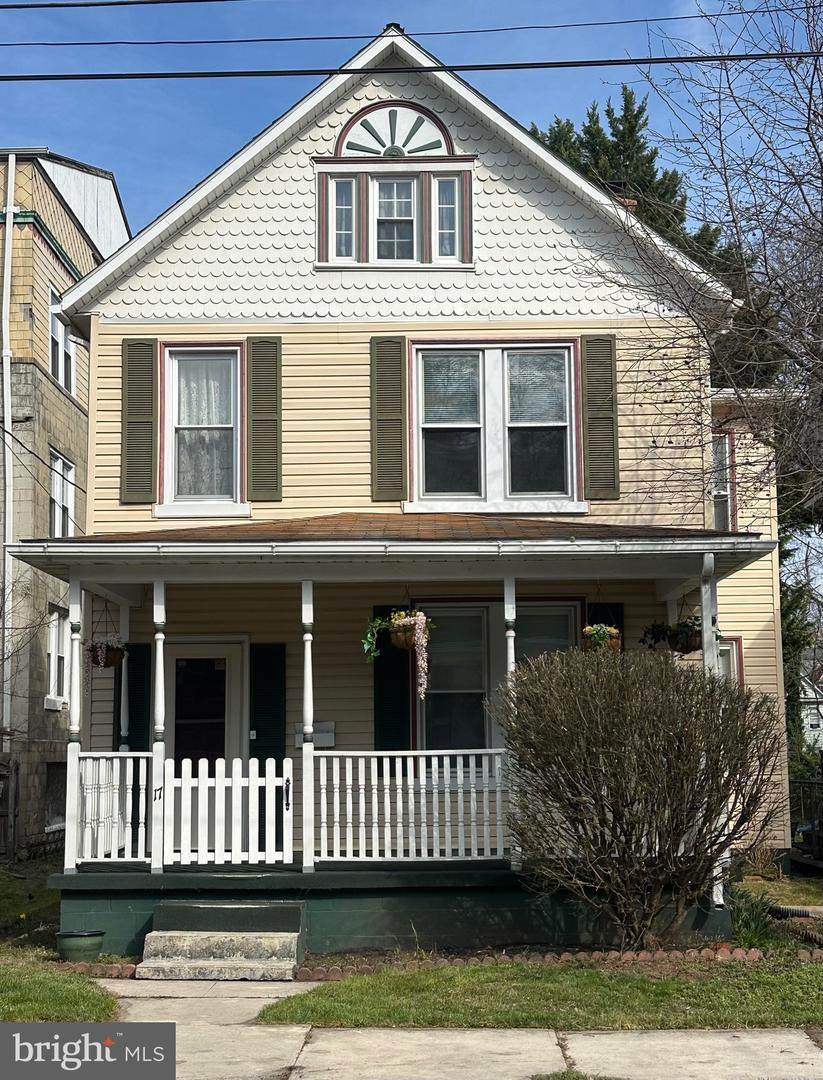 17 Chase Street - Photo 1