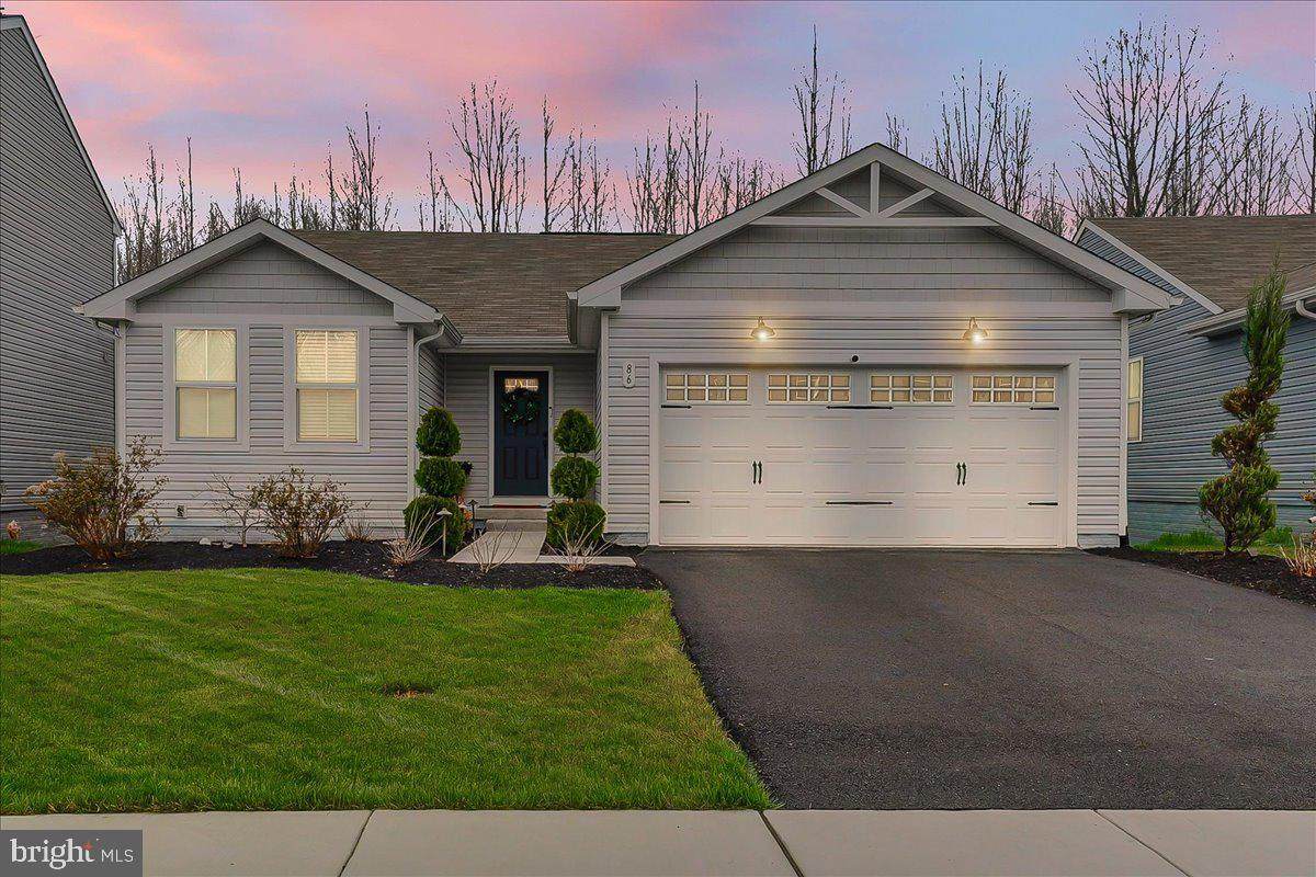 86 Goldspire Drive - Photo 1