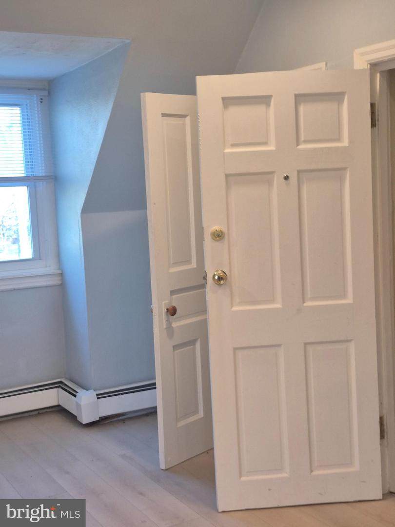 4725 Northwood Street - Photo 1
