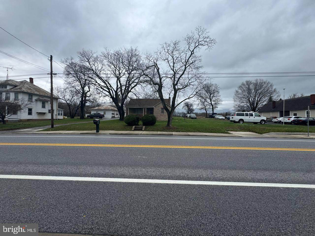 837 Francis Scott Key Highway - Photo 1