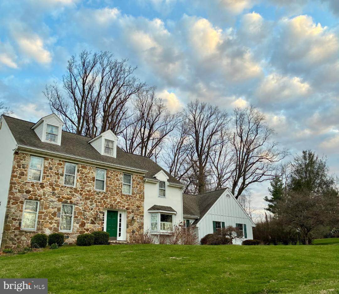 1109 Forsythe Lane - Photo 1