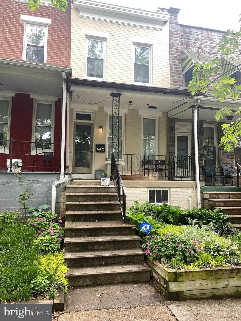 2346 Sidney Avenue - Photo 1