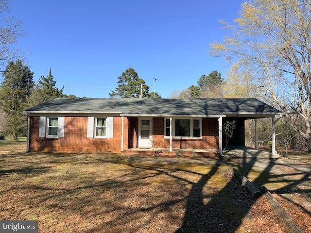 1114 Skipwith Road - Photo 1
