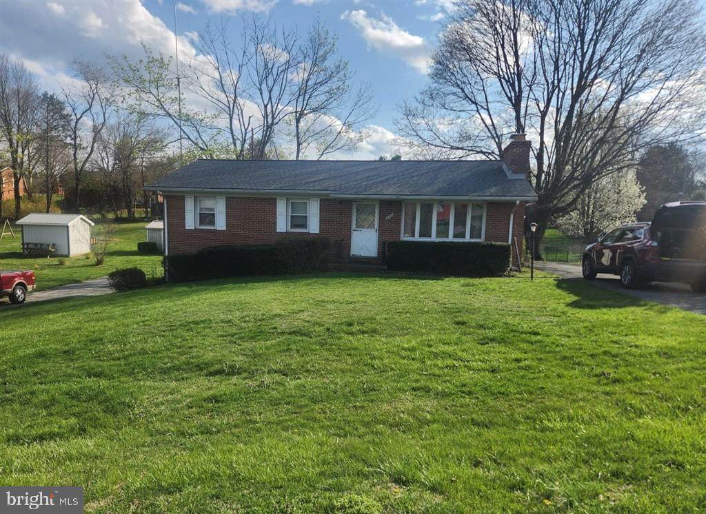 307 Barnes Avenue - Photo 1