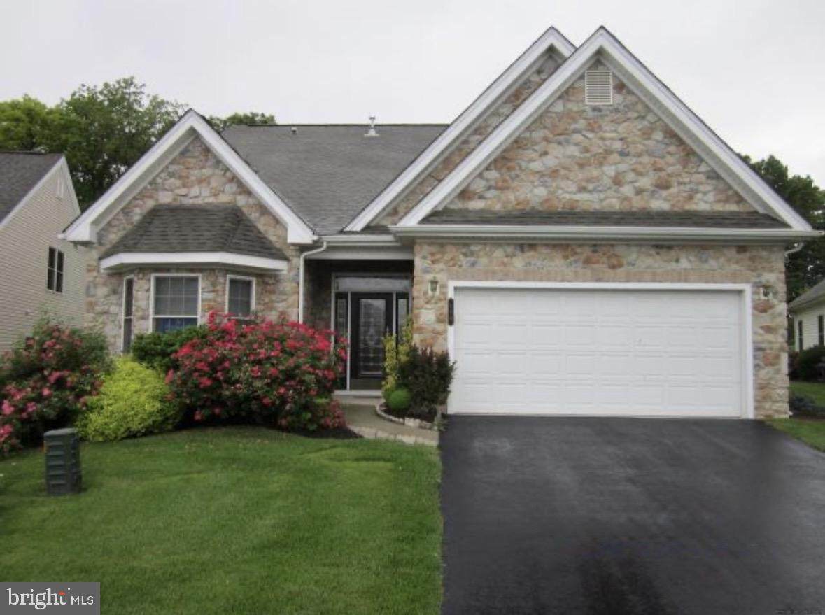 158 Glenmoor Circle - Photo 1
